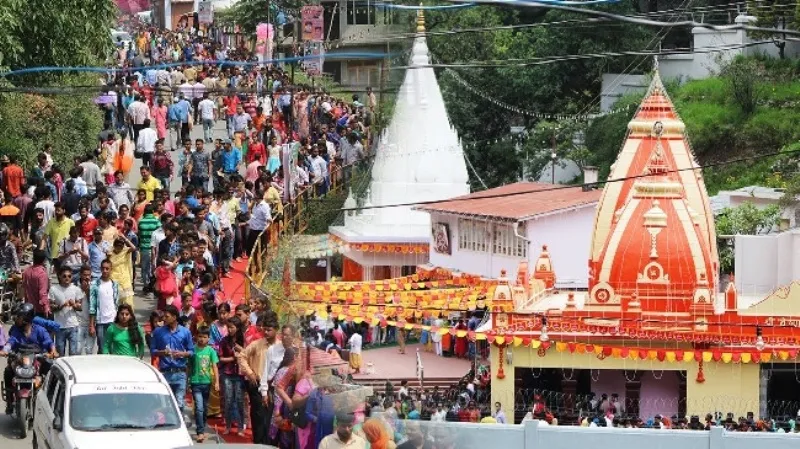 गरमपानी: कैंची धाम में भंडारे नाम पर धनराशि मांगने वालों से रहे सतर्क