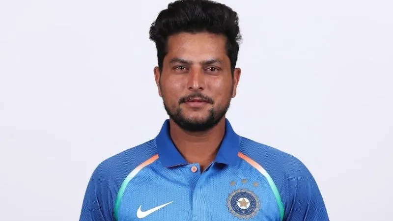 Kanpur के कुलदीप यादव का विश्व कप टीम में चयन, घर में उत्साह का माहौल, रोवर्स मैदान में खिलाड़ियों ने मनाया जश्न