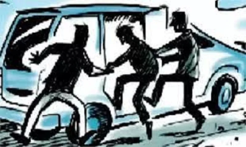 रुद्रपुर: Scorpio सवार दबंगों ने बाइक सवार को उठाने का किया प्रयास