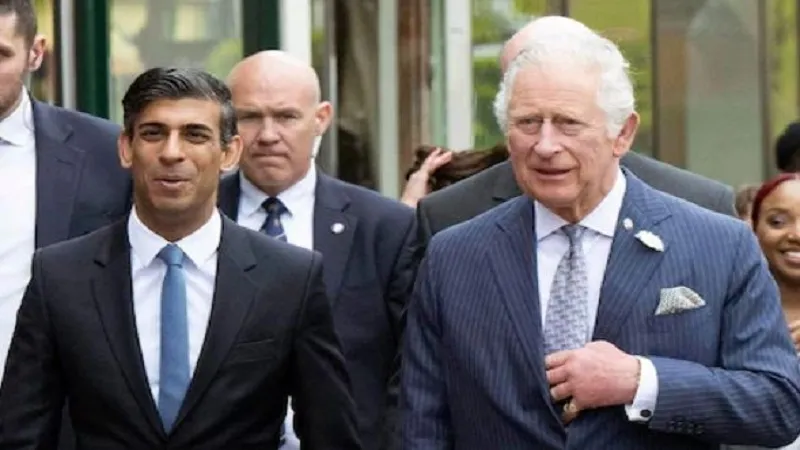 UK: महारानी एलिजाबेथ द्वितीय को पुण्यतिथि पर महाराजा चार्ल्स और प्रधानमंत्री सुनक ने दी श्रद्धांजलि