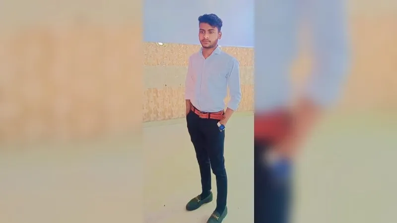 रिश्तों में कत्ल: बड़े भाई ने छोटे के सिर में मारी गोली... मौत, छत पर सोने के दौरान हत्या को दिया अंजाम, आरोपी फरार