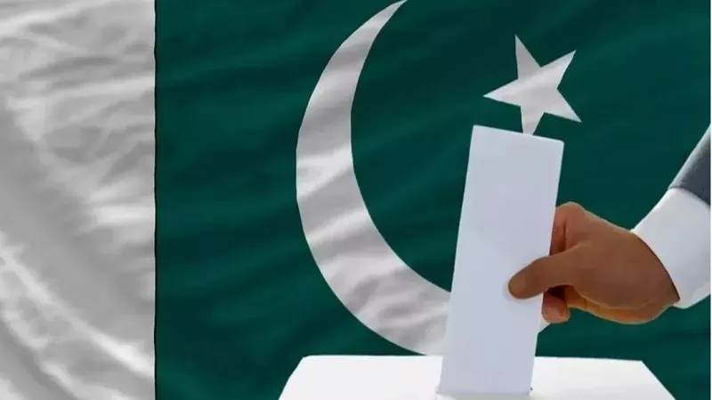 पाकिस्तान के निर्वाचन आयोग की घोषणा, देश में जनवरी 2024 के आखिरी हफ्ते में होंगे आम चुनाव