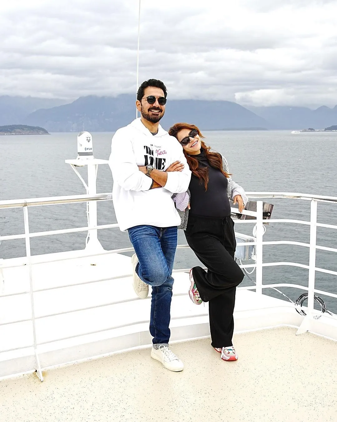 Rubina Dilaik Photos 3