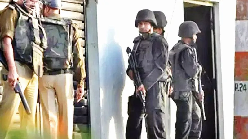 UP: सैफुल्लाह की संगत में बिगड़ गया आतिफ, घर पहुंची सुरक्षा एजेंसियां, गलियों में सन्नाटा, मौजूदा समय की ये है स्थिति 