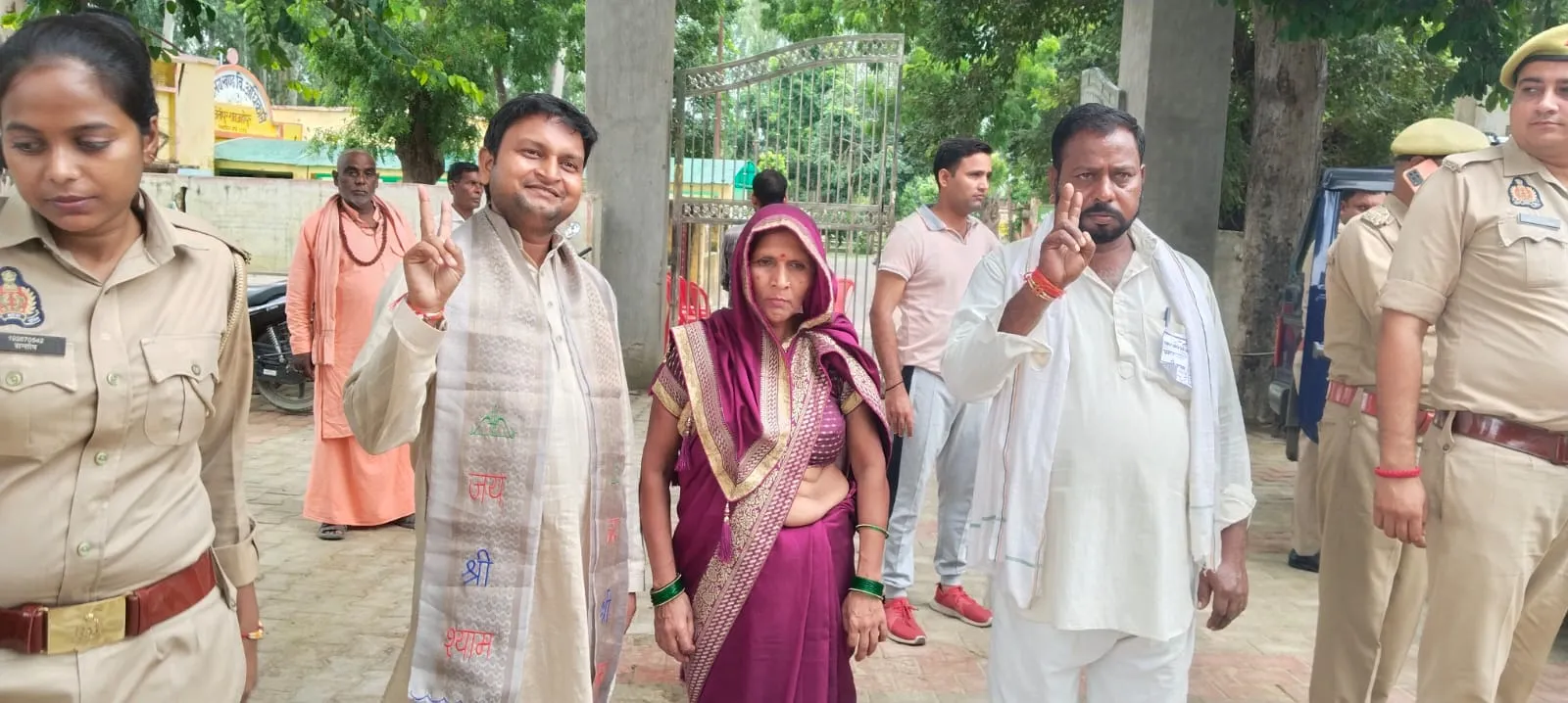 शाहजहांपुर: गुरगवां में रेखा और रुद्रपुर में कुसुम बनीं प्रधान, विरपुर में सुशील कुमार बीडीसी सदस्य चुने