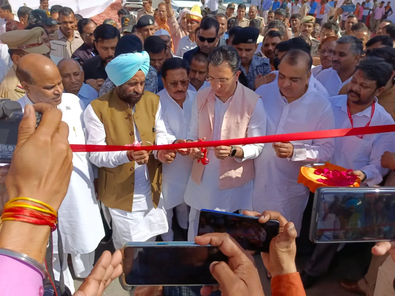 रामपुर: जितिन प्रसाद ने रामपुर को दी 26,423.240 लाख रुपए की सौगात