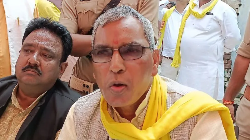 फर्रुखाबाद में ओम प्रकाश राजभर बोले- सपा ने पिछड़ों को नेता नहीं बनने दिया, बल्कि पिछड़ों के हक पर डाका डाला
