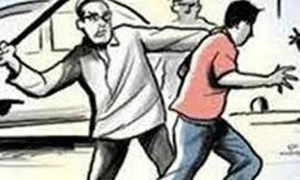 बरेली: पुलिस का मुखबिर होने के शक में युवक पर जानलेवा हमला, एसएसपी से गुहार