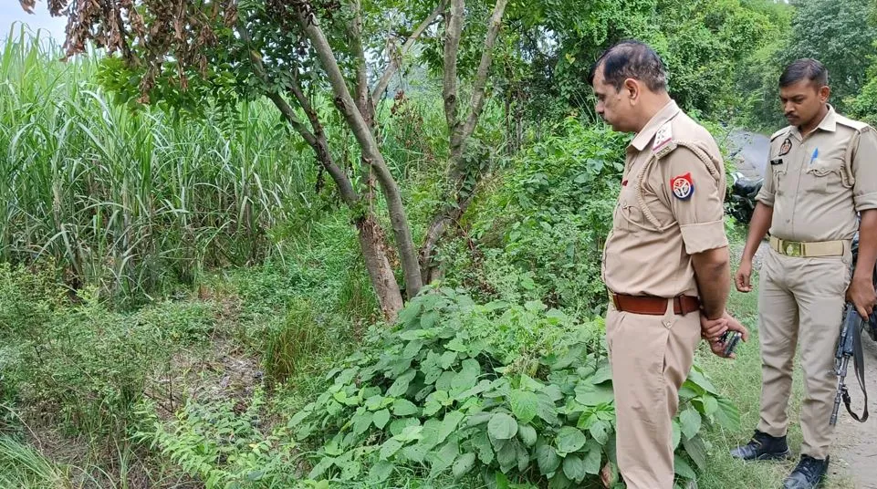 बरेली: दलपतपुर गांव के पास सड़ा गला मिला शव, क्षेत्र में फैली सनसनी