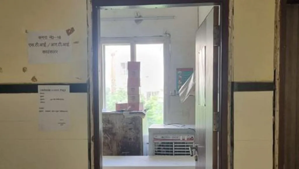 बरेली: एसटीआई क्लिनिक में एक महीने से नहीं काउंसलर, मरीज परेशान