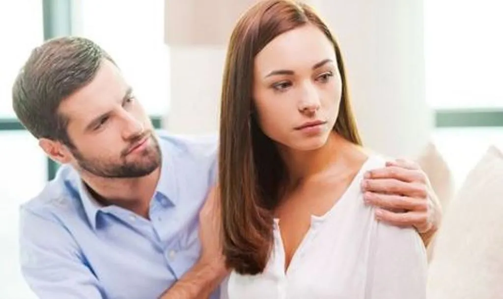 रुठी हुई पत्नी को मनाने के लिए पति अपनाएं ये टिप्स, पलभर में पिघल जाएगा आपके पार्टनर का दिल 