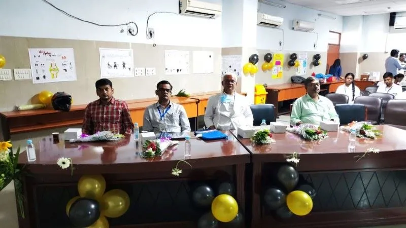 SGPGI : दवाईयों से बचने के लिए लोग कर रहे फिजियोथेरेपी का रुख