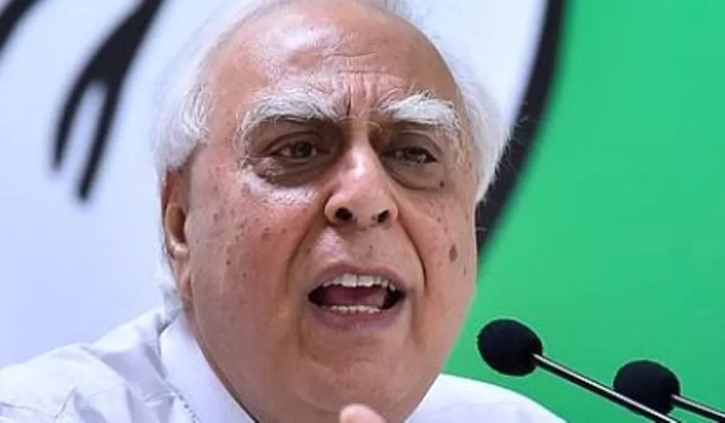 संसद में ‘नफरत’ की नई संस्कृति के उद्घाटन की गवाह बनी सात सितारा इमारत: कपिल सिब्बल 