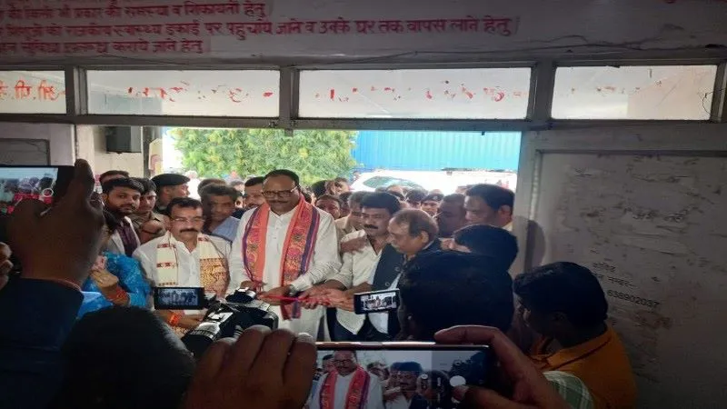 लखनऊ : आयुष्मान मेले में बोले डिप्टी सीएम- लोगों को स्वास्थ्य संबंधी योजनाओं की जानकारी होना जरूरी