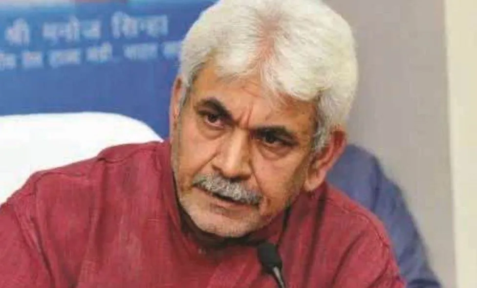 उपराज्यपाल मनोज सिन्हा ने सोपोर के लोगों से किया आग्रह, कहा- आतंकवादियों को ने दें आश्रय