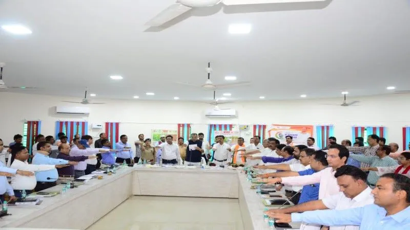 खराब ट्रांसफार्मर 24 घंटे के अंदर बदला जाए : राज्यमंत्री 