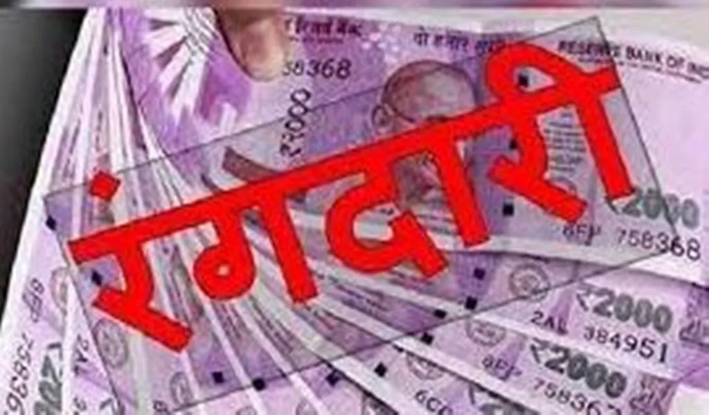 बरेली: ससुर से रंगदारी मांगने वाली पौत्र बधू ने थाने में किया हंगामा