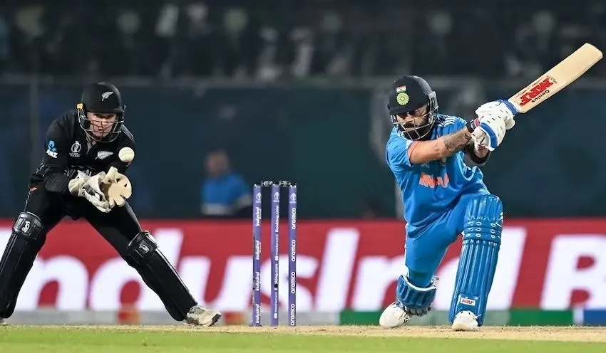 IND vs NZ: शमी के पांच विकेट और कोहली के अर्धशतक से भारत ने लगाया जीत का ‘पंजा’, न्यूजीलैंड चार विकेट से हारा