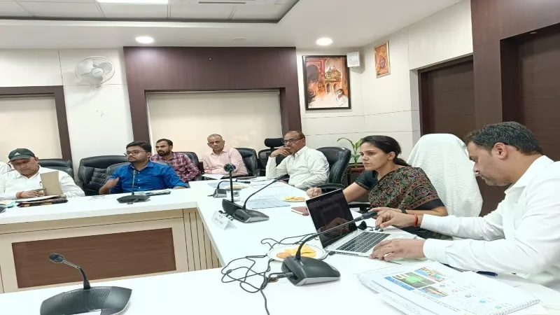 लखनऊ : मंडलायुक्त ने दिए निर्देश, कॉरिडोर से विकसित होंगे नैमिषारण्य -मिश्रित के द्वार 