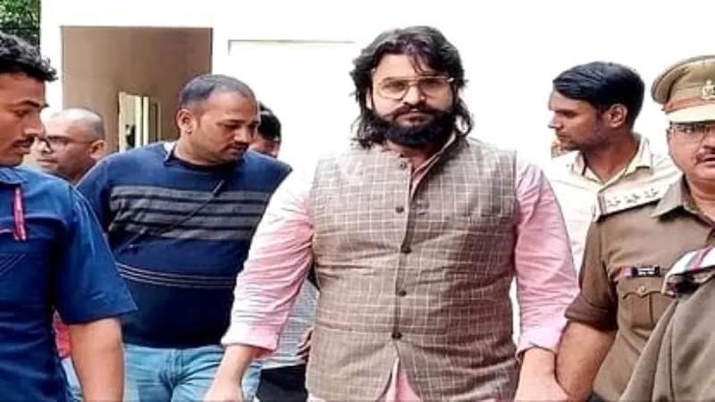 लखनऊ : अब्बास अंसारी की पेशी आज, कासगंज जेल से लेकर रवाना हुई पुलिस 