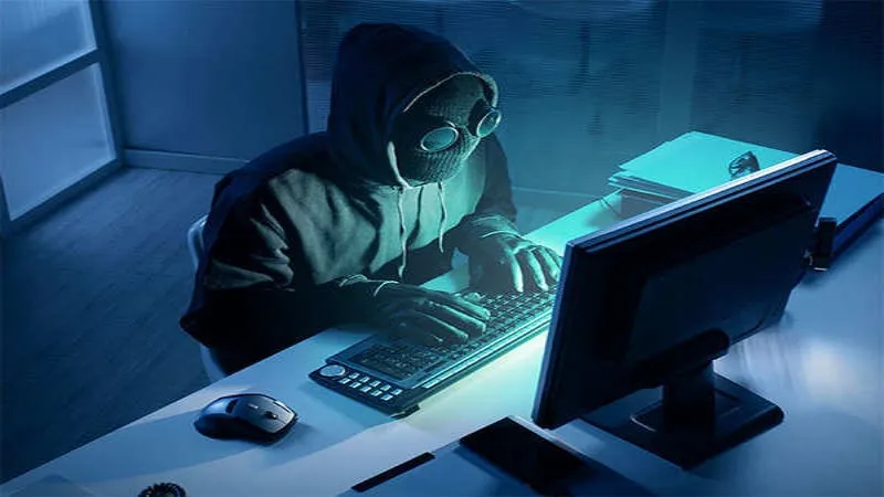 Cyber crime : रायबरेली नगर पालिका के खाते से निकाल ले गए 3.25 करोड़