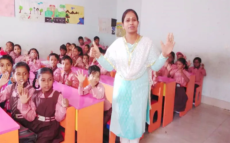 गृहे-गृहे संस्कृत अभियान, सभी जन लें संस्कृत का ज्ञान: नन्दिनी 