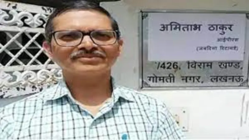 वाराणसी : महिला थानाध्यक्ष तैनाती में फर्जी अभिलेखों के प्रयोग का आरोप, अमिताभ ठाकुर ने उठाई जांच की मांग