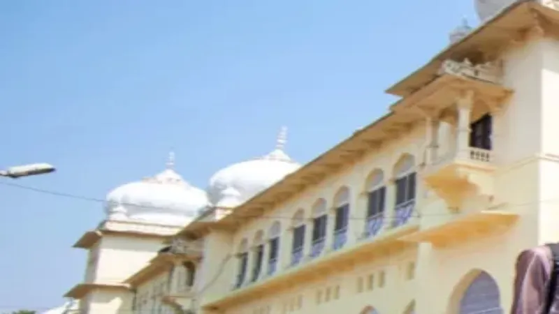 LU news : छात्रसंघ बहाली को लेकर छात्रों का धरना-प्रदर्शन, पुलिस का बल प्रयोग भी नहीं आया काम