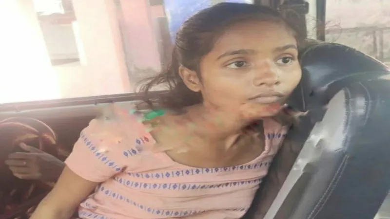 Hardoi accident : पुलिस बूथ के पास छात्रा को ट्रक ने मारी टक्कर 