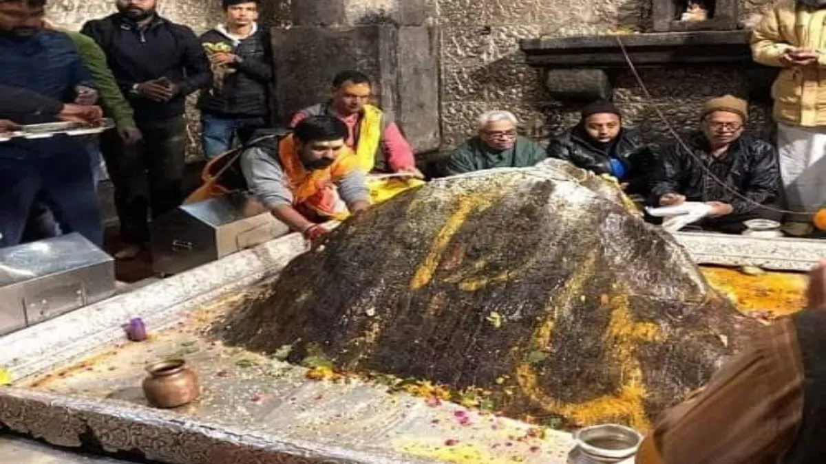 रुद्रप्रयाग: केदारनाथ आने वाले भक्त अब नहीं कर पाएंगे गर्भगृह के दर्शन, भक्तों में रोष