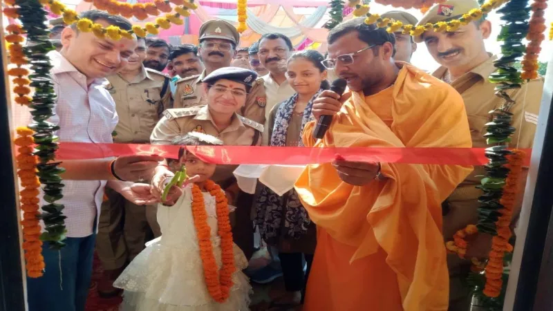 नई पहल : बाल शक्ति स्वरूपा बच्ची ने किया एआरटीओ पुलिस चौकी का उद्घाटन 
