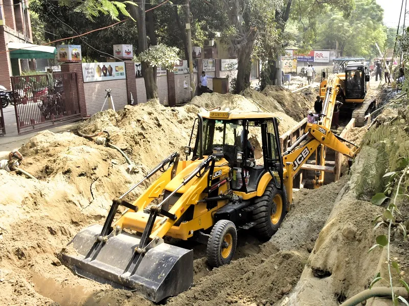 मुरादाबाद : सड़कों को गड्ढामुक्त करने की जनप्रतिनिधियों की डेडलाइन पर खरा उतरने की चुनौती