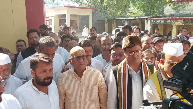 आजम खान से नहीं मिल सके अजय राय, जेल प्रशासन ने नियमों का हवाला देकर किया मना  