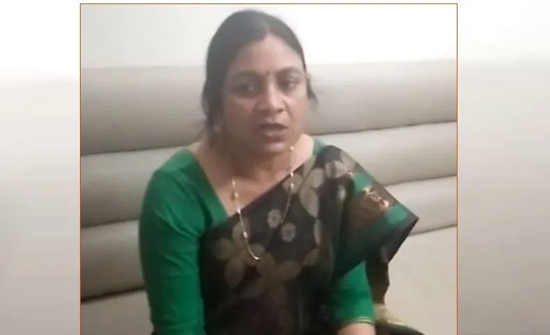 शाहजहांपुर: विधायक सलोना पर हमले की कोशिश, कार का शीशा टूटा