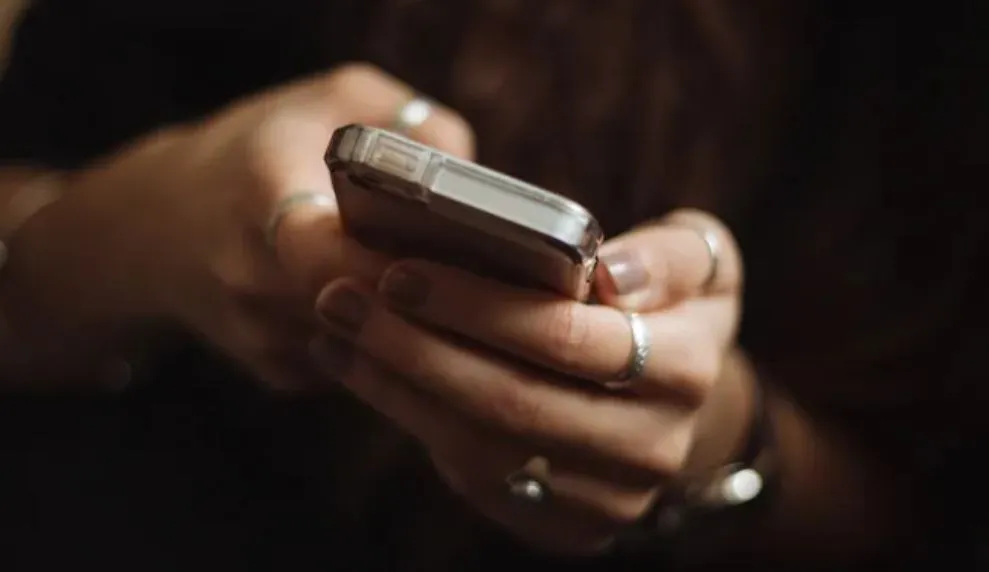 पीलीभीत: बेटे की टूटी शादी तो गुस्साया पिता, लड़की की मौसी का फोटो एडिट कर अश्लील फब्तियां कसीं