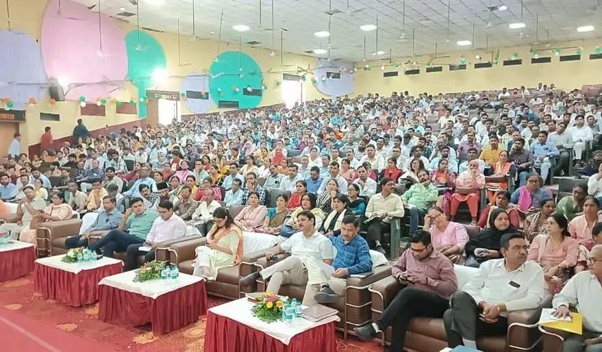 बरेली: 3492 मतदेय स्थलों पर आज प्रकाशित होगा मतदाता सूची का ड्राफ्ट आलेख्य