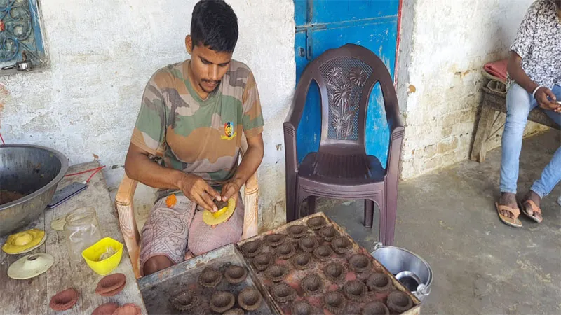 33 करोड़ गोबर के दीयों से मनाई जाएगी राष्ट्रीय कामधेनु दीवाली, गणेश-लक्ष्मी भी होंगे गोबर निर्मित
