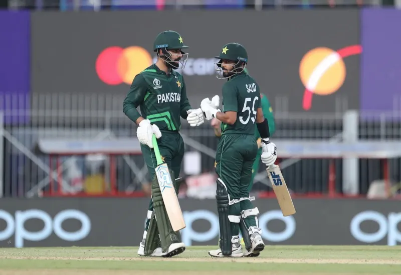 SA vs PAK : बाबर और सऊद ने जड़ी फिफ्टी, पाकिस्तान ने साउथ अफ्रीका को दिया 271 रनों का टारगेट