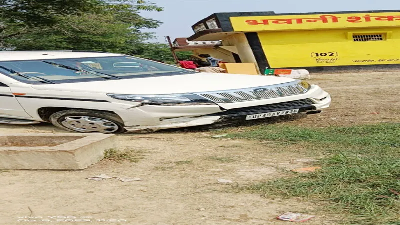 बहराइच: बोलेरो की टक्कर से बाइक सवार भाई-बहन घायल