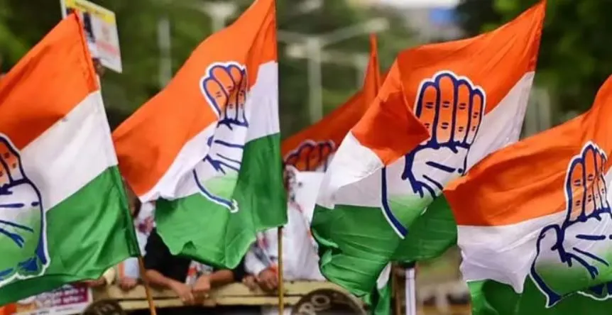 छत्तीसगढ़: कांग्रेस ने किया अधिकृत उम्मीदवार के खिलाफ चुनाव लड़ने वाले विधायक को निष्कासित