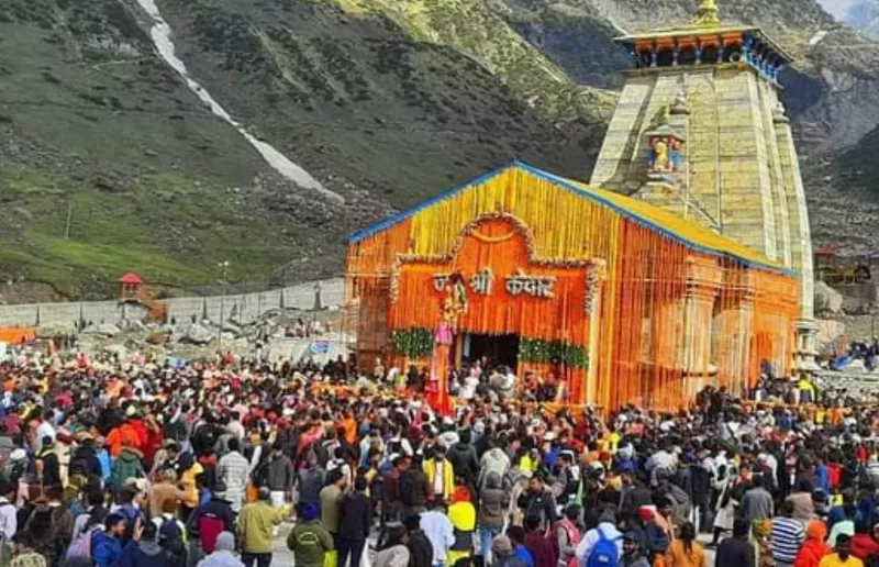 हल्द्वानी: जल प्रलय के बाद केदारनाथ में श्रद्धालुओं की संख्या चार गुना बढ़ी