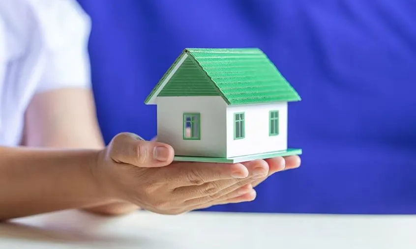 बरेली: प्रधानमंत्री आवास में गड़बड़ी पर ग्राम विकास अधिकारी निलंबित