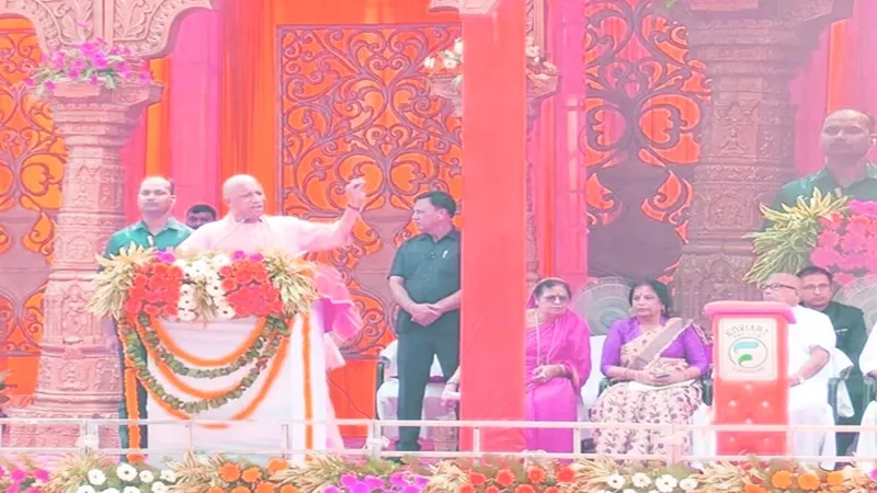 गोरखपुर में बोले सीएम योगी- अब कैमरा खुद बोल देगा गुनहगार कौन...