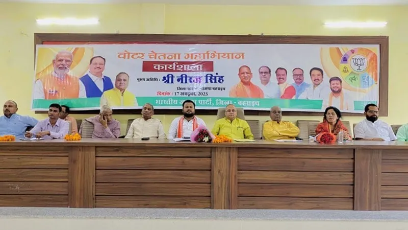 घर से बाहर निकल मतदाता सूची में नाम शामिल करवाएं महिलाएं: जिप अध्यक्ष