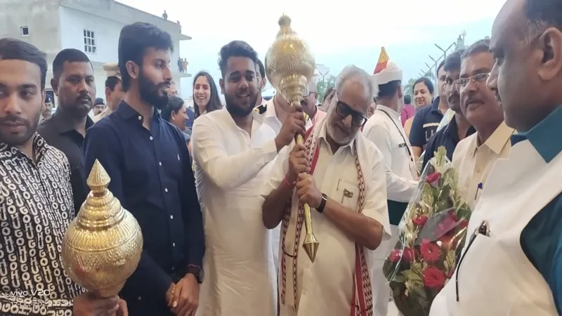 तीन दिवसीय प्रवास पर गोंडा पहुंचे उड़ीसा के राज्यपाल, भाजपा कार्यकर्ताओं ने किया जोरदार स्वागत