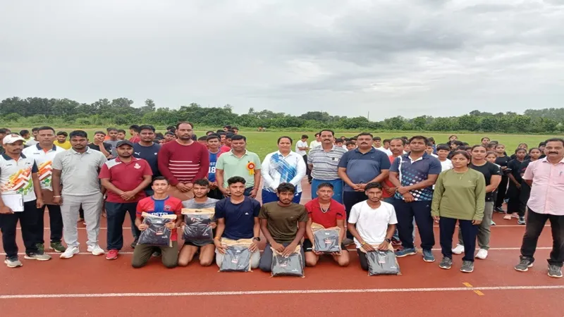 अयोध्या: गांधी जयंती पर हुई पैदल चाल में गोलू ने बाजी मारी