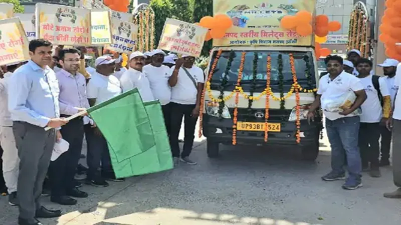 झांसी: जनपद में मोटे अनाज को बढ़ावा देने को निकाली गई रैली 