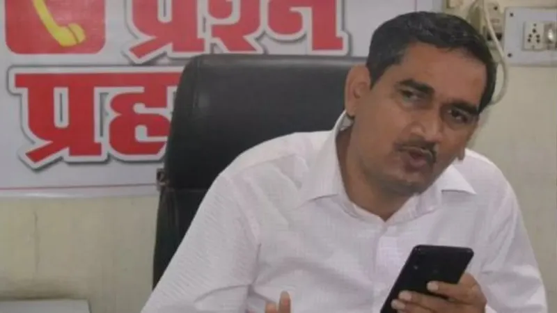 दो जगहों से बनाया वोट तो एक वर्ष की सजा और जुर्माना: चंद्रप्रकाश सिंह