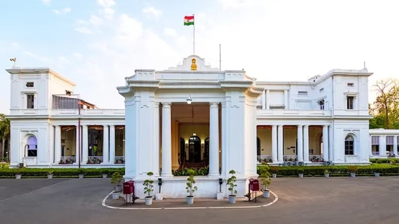 समन भेजने पर राजभवन सख्त, कहा- भविष्य में न हो ऐसी पुनरावृत्ति