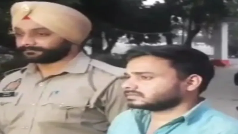 हरदोई: PET परीक्षा के दौरान पकड़ा गया मुन्ना भाई, बिहार का रहने वाला है साल्वर 